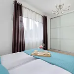 דירה Spacious With Underground Parking And Terrace By Renters קטוביץ