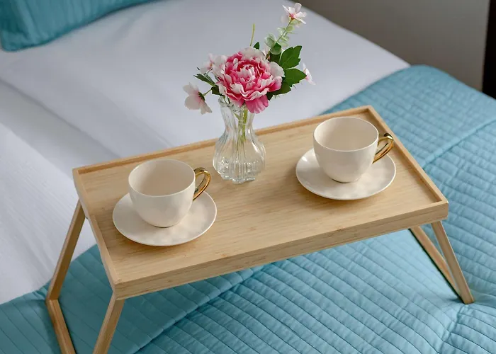 Spacious With Underground Parking And Terrace By Renters Apartament